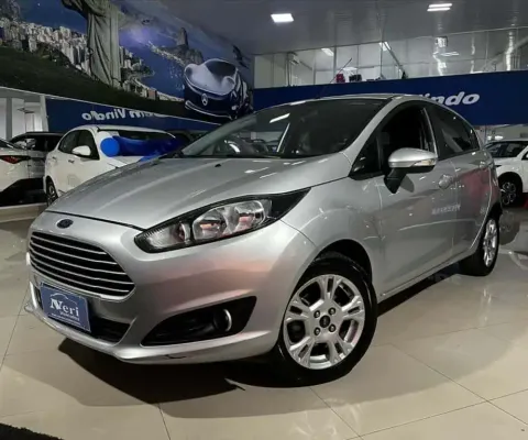 FORD FIESTA 1.6 SE HATCH 16V FLEX 4P POWERSHIFT