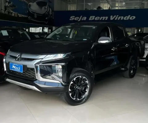 MITSUBISHI L200 TRITON 2.4 16V TURBO DIESEL SPORT HPE CD 4P 4X4 AUTOMÁTICO