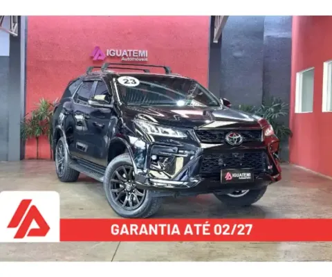 Toyota Hilux sw4 2023 2.8 d-4d turbo diesel gr-s 7l 4x4 automático