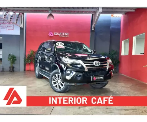 Toyota Hilux sw4 2019 2.8 srx 4x4 7 lugares 16v turbo intercooler diesel 4p automático