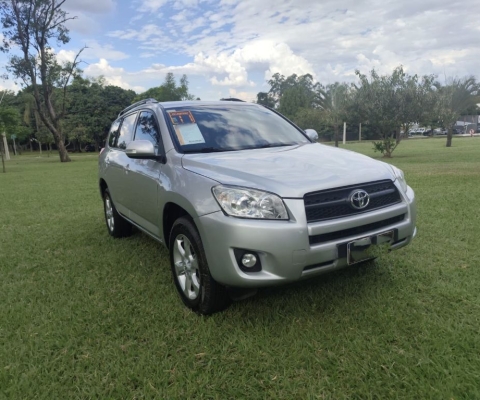 RAV4 4X2 2.4 AUT