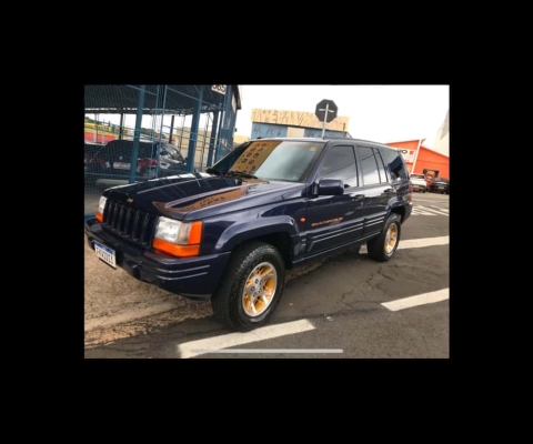 JEEP GRAND CHEROKEE 5.2 LIMITED 4X4 V8 16V GASOLINA 4P AUTOMÁTICO