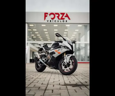 BMW S 1000 R BMW S 1000RR 2021 - Prata - 2021/2021