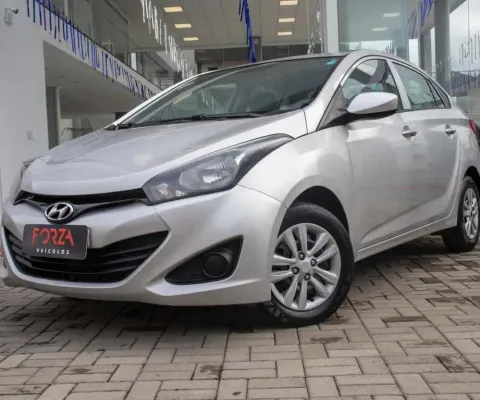 Hyundai HB20S C.Plus/C.Style1.0 Flex 12V Mec. 4P  - Prata - 2014/2015
