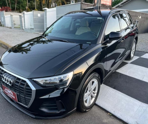 Audi Q3 Prest. 1.4 TFSI Flex/Prest. S-tronic