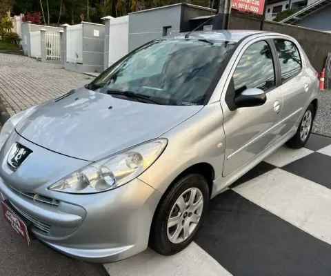 Peugeot 207 1.4 8V
