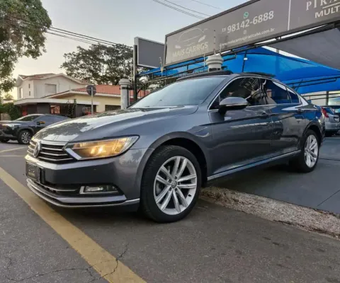 Passat Comfortline 2.0 TSI 220cv Tip.