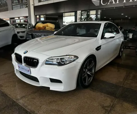 BMW M5 4.4 V8 32V GASOLINA 4P AUTOMÁTICO - Branca - 2013/2014