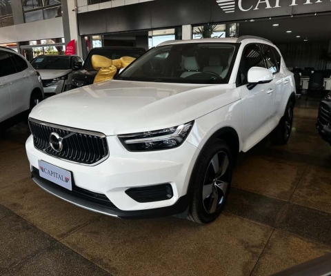 Volvo XC40 2.0 T5 GASOLINA MOMENTUM AWD GEARTRONIC - Branca - 2018/2019