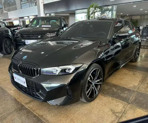 BMW 330e 2.0 16V TURBO HÍBRIDO M SPORT AUTOMÁTICO - Preta - 2023/2024
