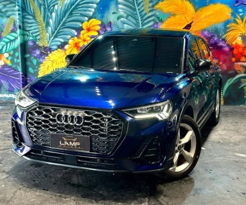 Audi Q3 PERFORMANCE BLACK - Azul - 2022/2023