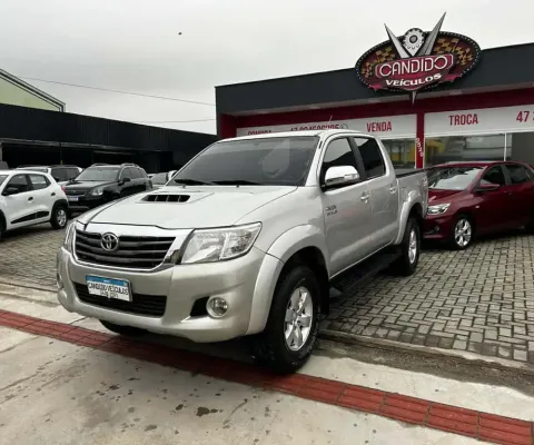 Toyota Hilux CD SRV D4-D 4x4 3.0 TDI Diesel Aut