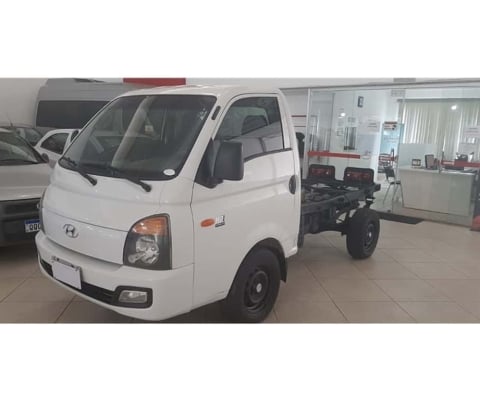 Hyundai Hr 2013 2.5 longo sem caçamba 4x2 16v 130cv turbo intercooler diesel 2p manual