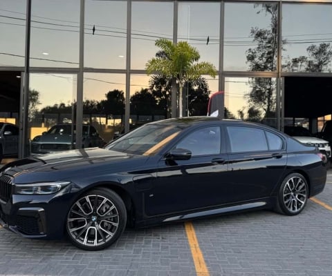 BMW 745LE M Sport Sedan 3.0 V6 Híbrido Aut.