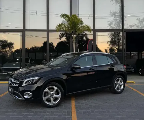 MERCEDES-BENZ GLA 200 200 Enduro 1.6 TB 16V Flex Aut.