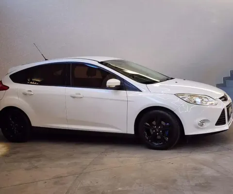 FORD FOCUS AT 1.6H 2015