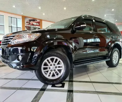 TOYOTA HILUX SW4 4X2SR 2015