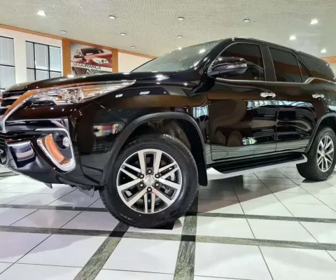 TOYOTA HILUX SWSRXA4FD 2018