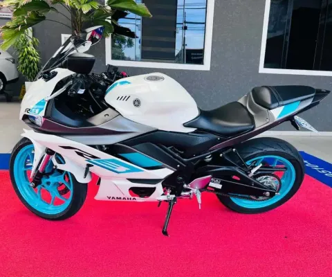 YAMAHA YZF R3 ABS 2025