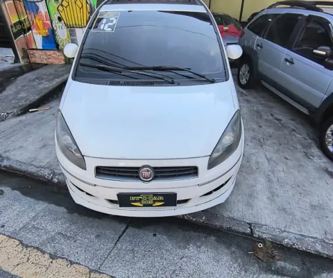 Idea 2012 com teto solar