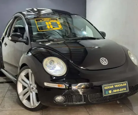 VOLKSWAGEN BEETLE 2010