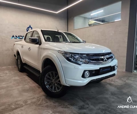 Mitsubishi L200 Triton Sport HPE-S 2.4 CD Dies. Aut  - Branca - 2018/2019
