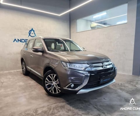 Mitsubishi Outlander 2.2 165cv Diesel Aut.  - Marrom - 2018/2018