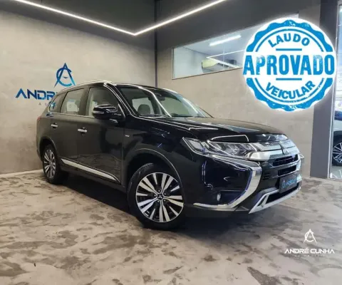 Mitsubishi Outlander HPE-S 3.0 V6 4x4 5p Aut.  - Preta - 2019/2020