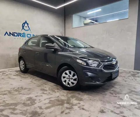 Chevrolet Onix HATCH LT 1.0 8V FlexPower 5p Mec.  - Cinza - 2017/2018