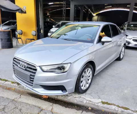 Audi A3 Gasolina Automático