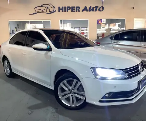 VOLKSWAGEN JETTA Highline 2.0 TSI 16V 4p Tiptronic