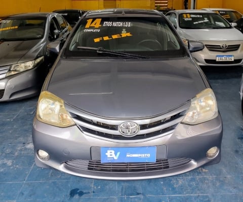 Toyota Etios x 1.3 mecânico 