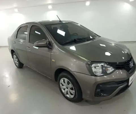 Toyota Etios 2019 1.5 x plus sedan 16v flex 4p manual