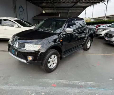 L200 Triton HPE 3.2 CD TB Int.Diesel Automática