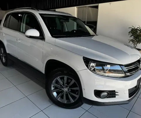 Volkswagen Tiguan 2.0 Tsi 200cv Branca 2013 com Teto Solar!!!