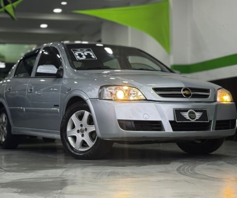 Chevrolet Astra Advantage 2.0 Flex Automatico Completo Financia e Troca
