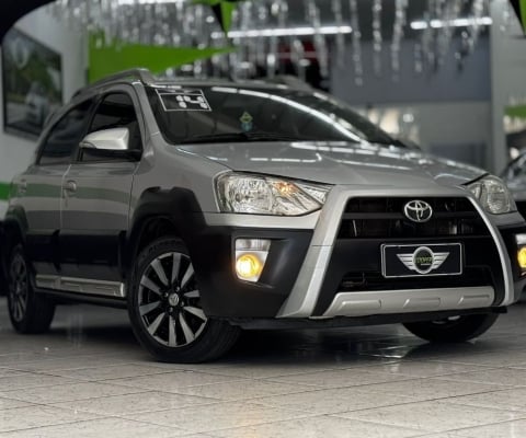 Toyota Etios Cross 1.5 Flex Completo Financia e Troca 