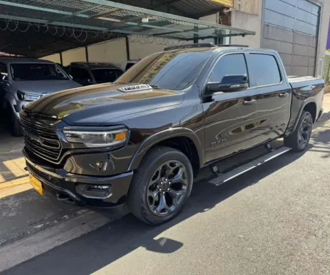 RAM 1500 5.7 V8 GASOLINA LIMITED NIGHT EDITION CD 4X4 AUTOMÁTICO