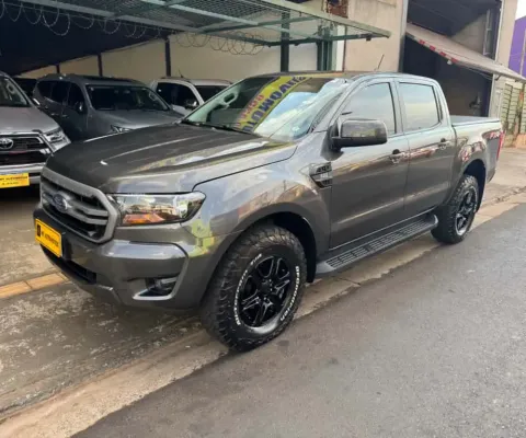 FORD RANGER 2.2 XLS 4X4 CD 16V DIESEL 4P AUTOMÁTICO