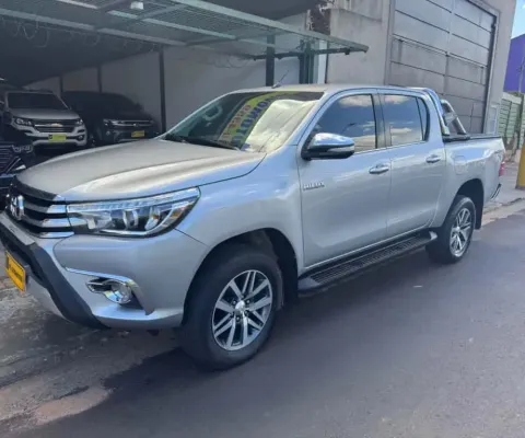 TOYOTA HILUX 2.8 SRX 4X4 CD 16V DIESEL 4P AUTOMÁTICO