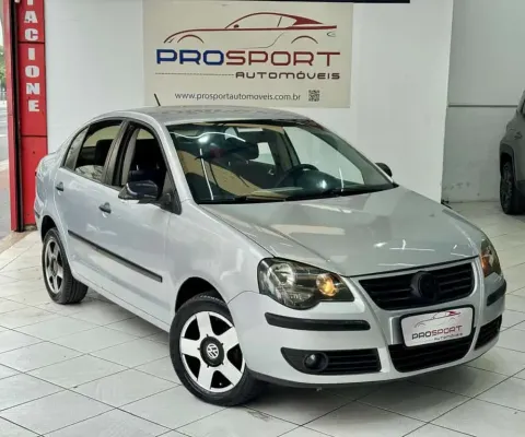 Volkswagen Polo Sedan Flex Automático