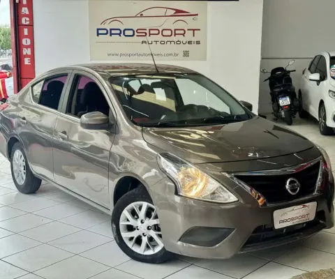 Nissan Versa Flex Automático