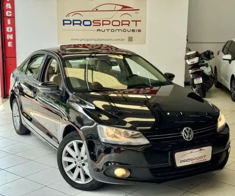 Volkswagen Jetta 2.0 Flex Automático