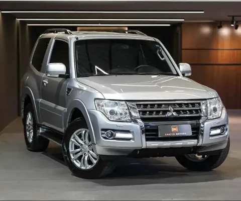 Mitsubishi Pajero Full HPE 3.8 V6 AT 2 portas / 73.000kM