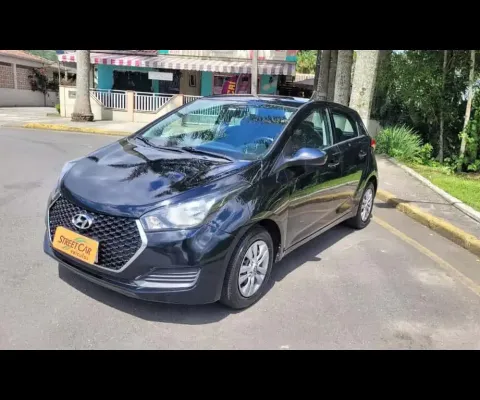 Hyundai HB20 1.0M UNIQUE - Preta - 2018/2019