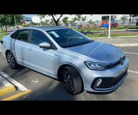 Volkswagen Virtus Highline 200 TSI 1.0 Flex 12V Aut - Prata - 2025/2026