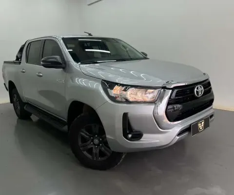 TOYOTA HILUX CDSR A4FD 2021