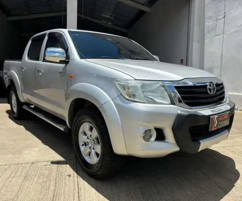 TOYOTA Hilux Caminhonete 2.7 16V 4P SR FLEX CABINE DUPLA AUTOMÁTICO