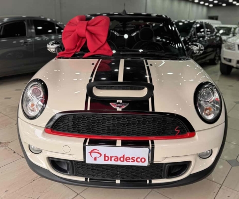 Mini Cooper 2012 1.6 john cooper works cabrio 16v gasolina 2p automático