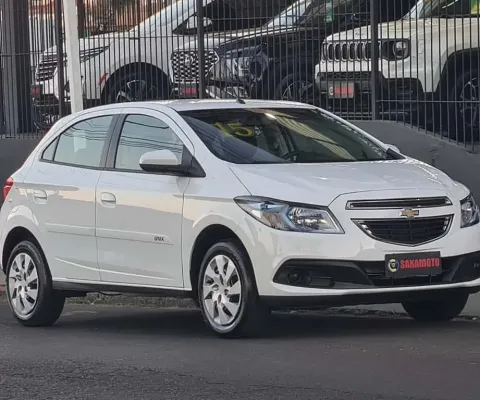 CHEVROLET ONIX HATCH LT 1.4 8V FlexPower 5p Mec.